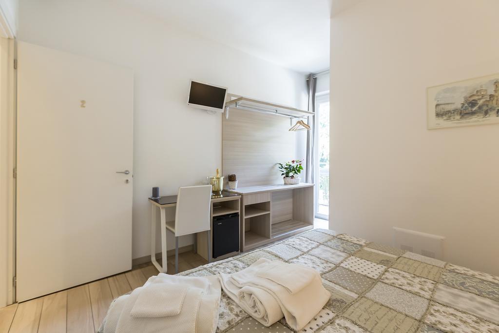 Hotel Via Italia Rho Exteriér fotografie